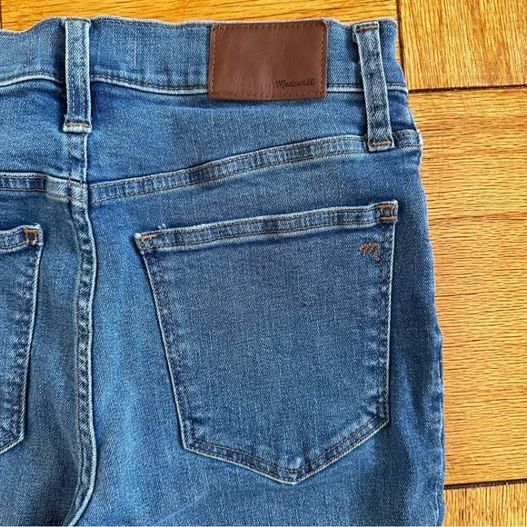 NWOT Madewell Button-front Mid-rise Skinny Jean - Picture 8 of 13